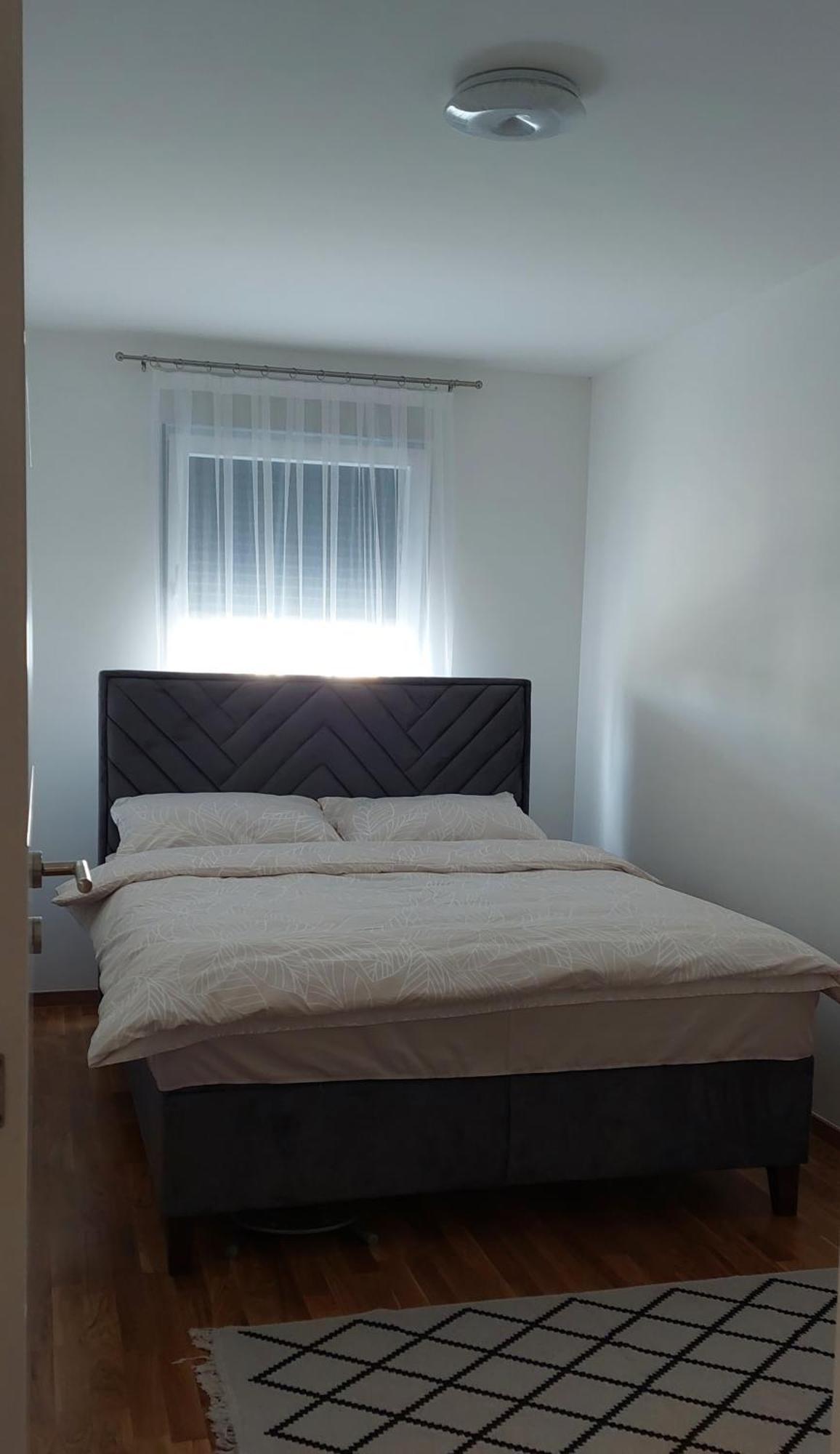 Garden Doboj Appartement Buitenkant foto